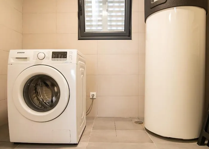 Atlantic Seaview Window *