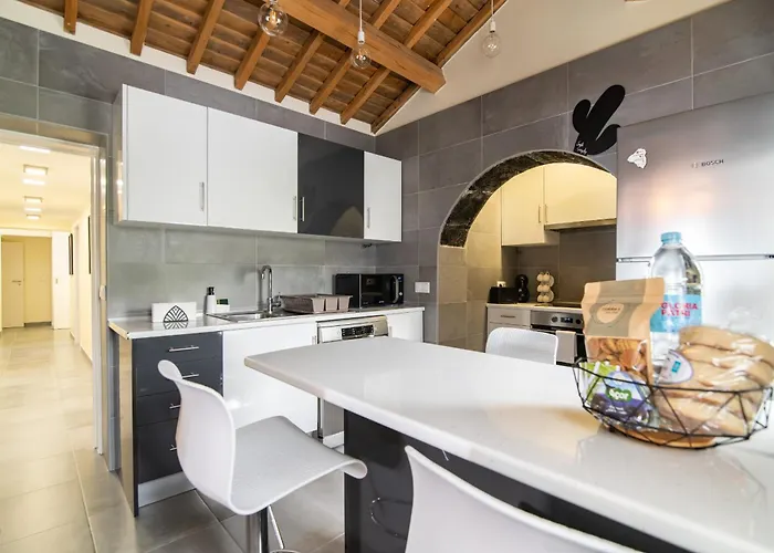 Hébergement de vacances Atlantic Seaview Window Feteiras